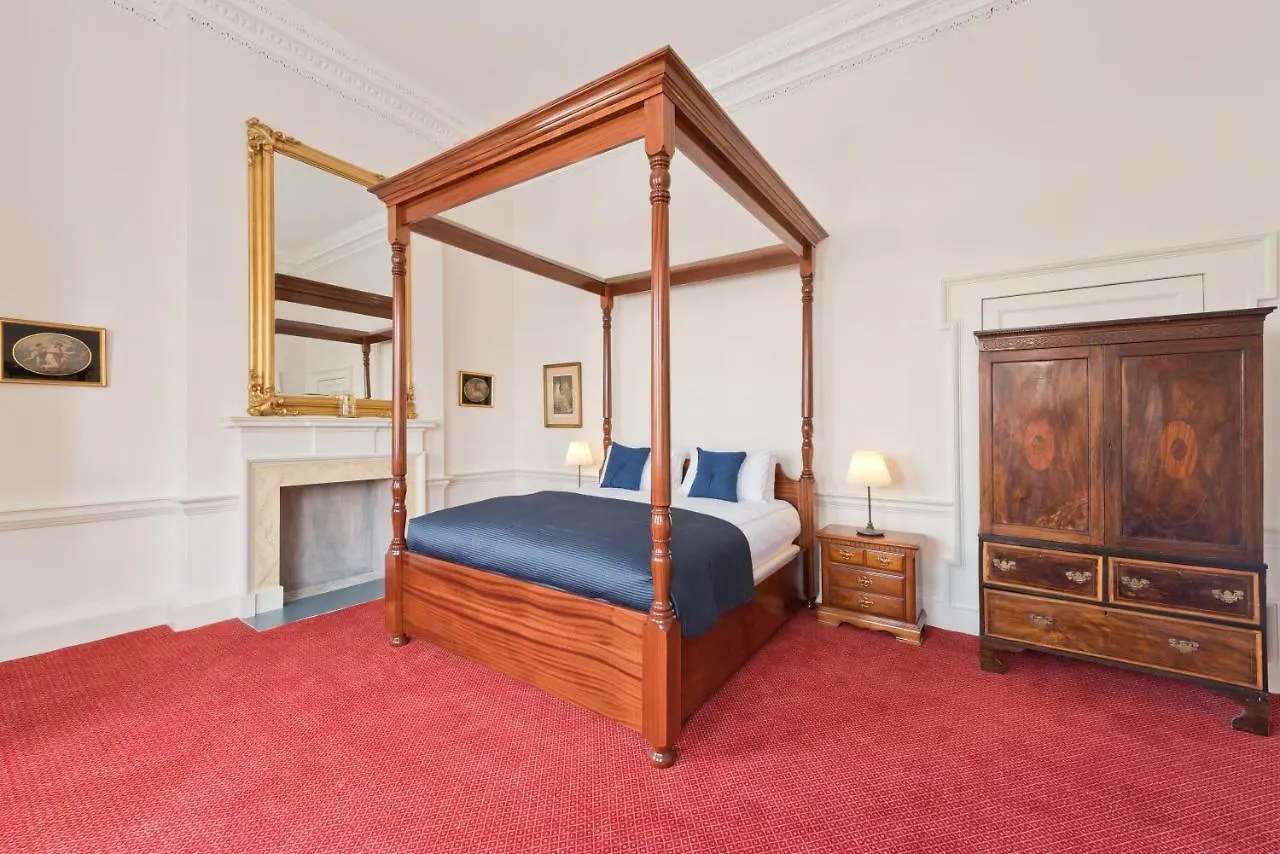 아파트 Henrietta Suites City Centre 더블린 아일랜드