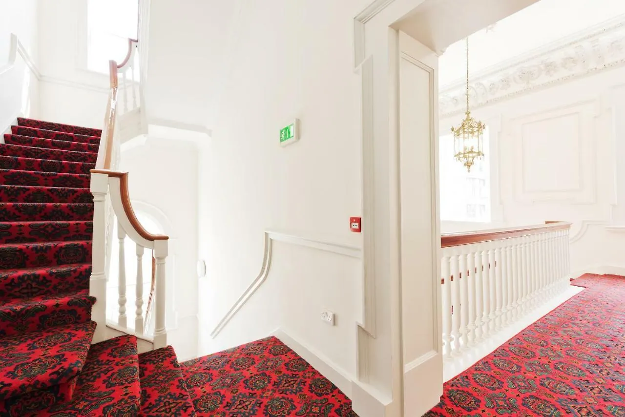Henrietta Suites City Centre 더블린 0*,
