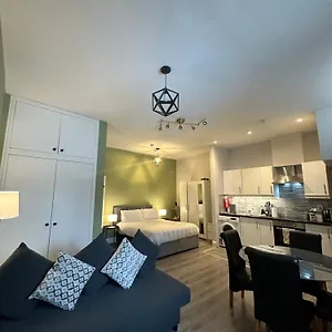 City Centre Studio Apartment