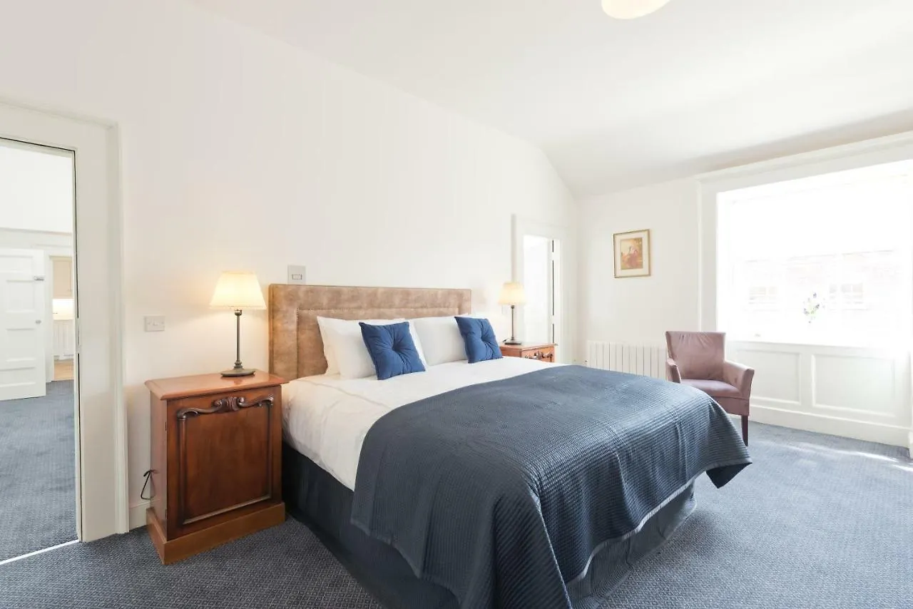 Henrietta Suites City Centre Dublin Apartment