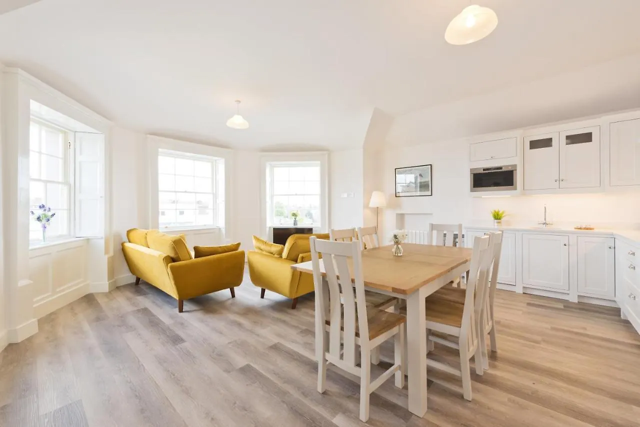 Apartment Henrietta Suites City Centre Dublin Ireland